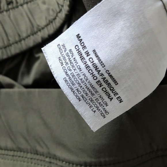 Nike dryfit olive joggers - Picture 5 of 11